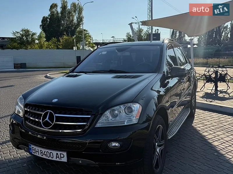 Mercedes-Benz M-Class