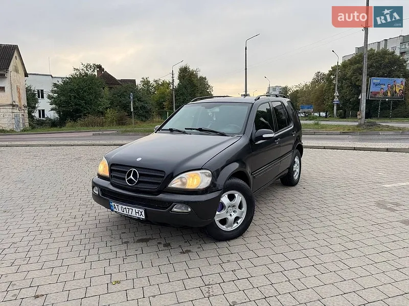 Mercedes-Benz M-Class 2002