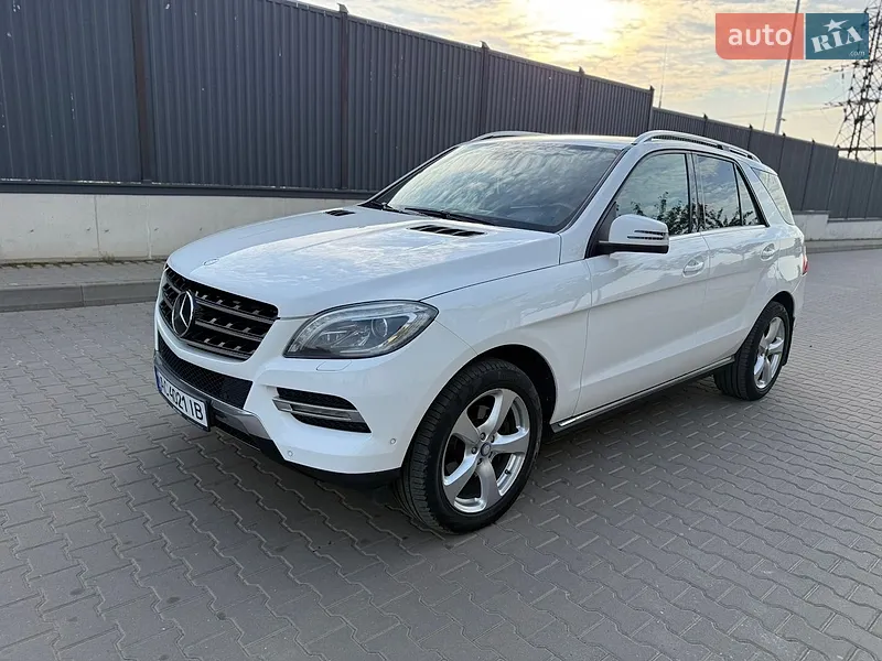 Mercedes-Benz M-Class 2014