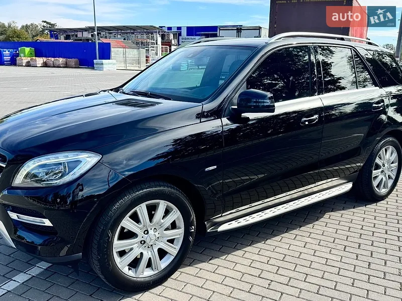 Mercedes-Benz M-Class