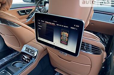 Седан Mercedes-Benz Maybach 2021 в 