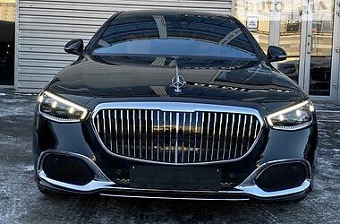 Седан Mercedes-Benz Maybach 2021 в 