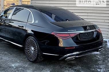 Седан Mercedes-Benz Maybach 2021 в 