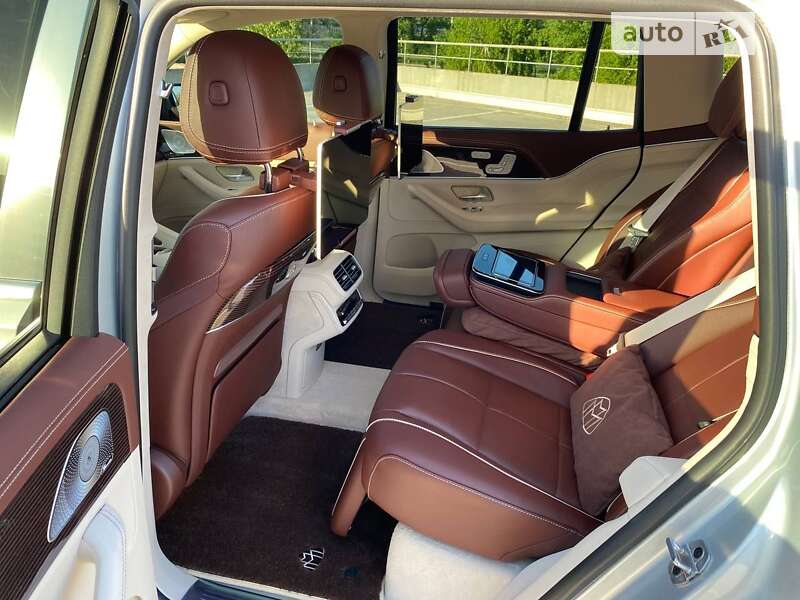 Позашляховик / Кросовер Mercedes-Benz Maybach 2021 в Києві