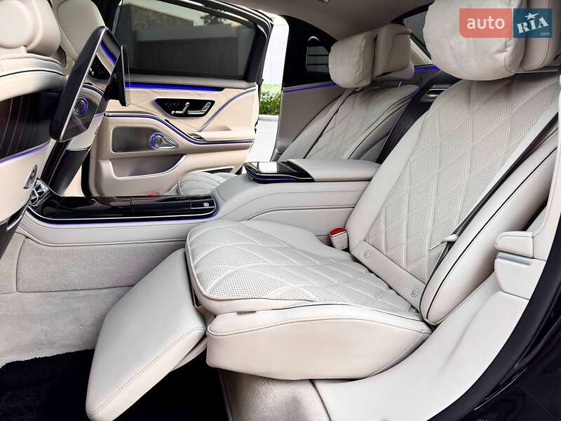 Седан Mercedes-Benz Maybach 2021 в Києві