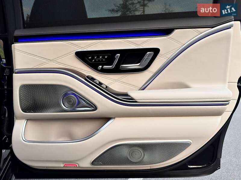Седан Mercedes-Benz Maybach 2021 в Києві
