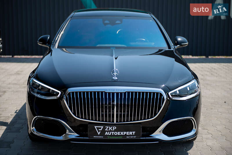 Седан Mercedes-Benz Maybach 2022 в Мукачево