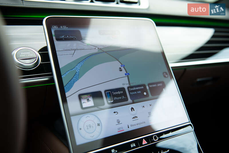 Седан Mercedes-Benz Maybach 2022 в Мукачево