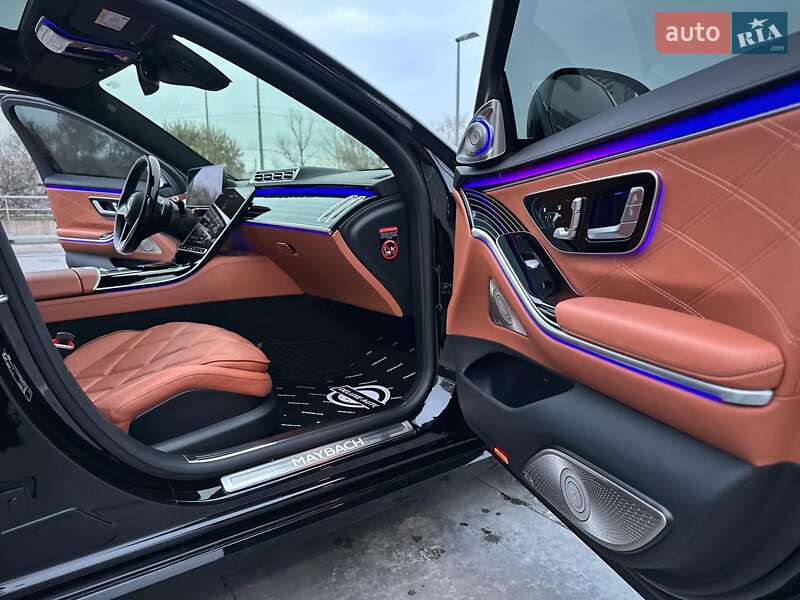Седан Mercedes-Benz Maybach 2022 в Киеве