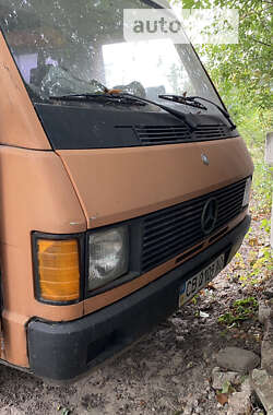 Мінівен Mercedes-Benz MB-Class 1992 в Чернігові