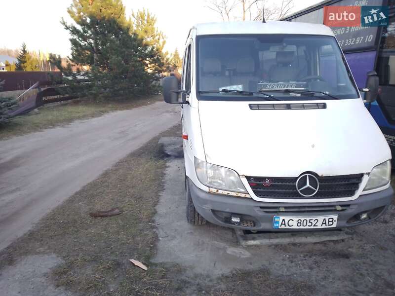 Универсал Mercedes-Benz MB-Class 2002 в 