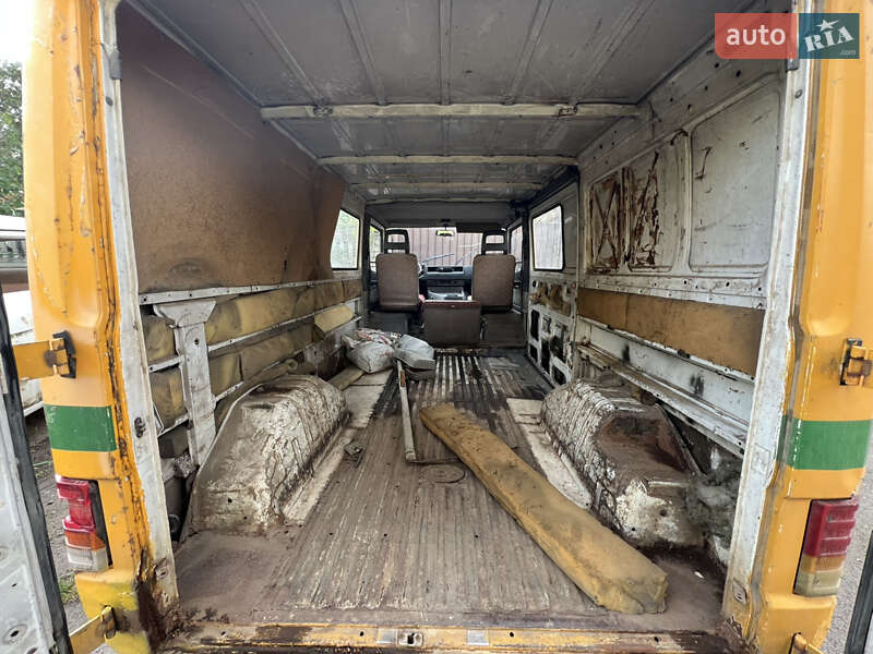 Минивэн Mercedes-Benz MB-Class 1990 в Виннице фото 7 Минивэн Mercedes-Benz MB-Class 1990 в Виннице