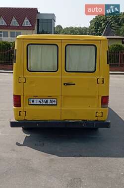 Минивэн Mercedes-Benz MB-Class 1989 в 