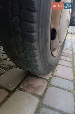 Грузовой фургон Mercedes-Benz MB-Class 1994 в 