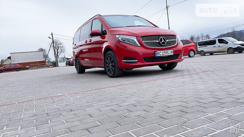 Седан Mercedes-Benz Metris 2015 в Хусте