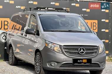 Мінівен Mercedes-Benz Metris 2015 в 