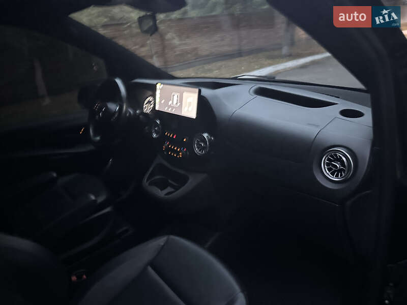 Минивэн Mercedes-Benz Metris 2018 в Днепре