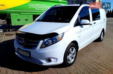 Мінівен Mercedes-Benz Metris 2016 в Житомирі