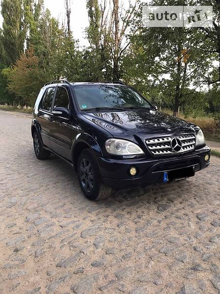 Mercedes-Benz ML 270