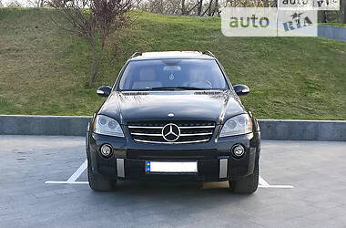 Позашляховик / Кросовер Mercedes-Benz ML 63 AMG 2008 в Одесі