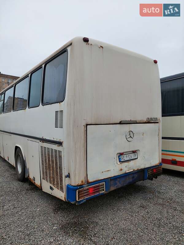 Туристический / Междугородний автобус Mercedes-Benz O 302 1976 в Кривом Роге