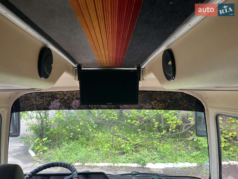 Туристический / Междугородний автобус Mercedes-Benz O 303 1985 в Кривом Роге
