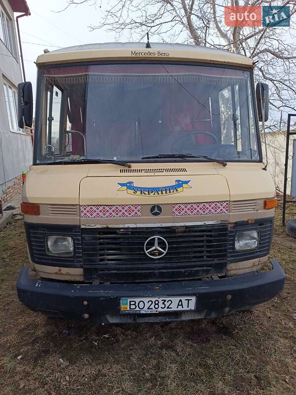 Мікроавтобус Mercedes-Benz O 309 1983 в Борщеві