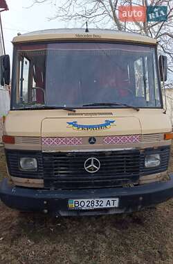 Микроавтобус Mercedes-Benz O 309 1983 в 