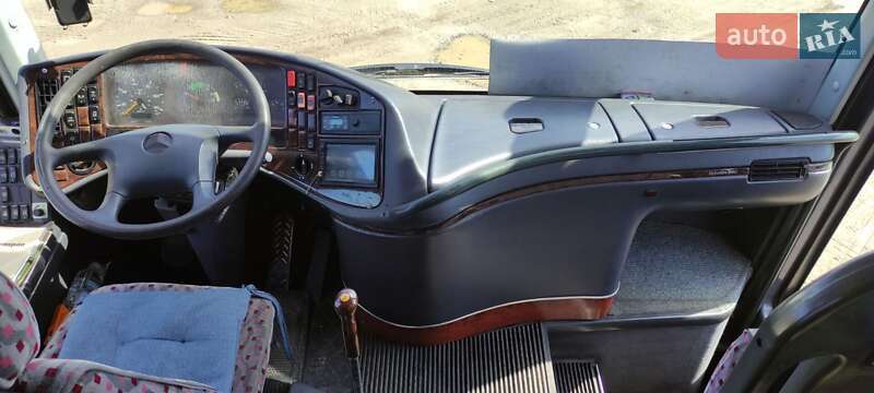 Туристический / Междугородний автобус Mercedes-Benz O 403 2003 в Ровно