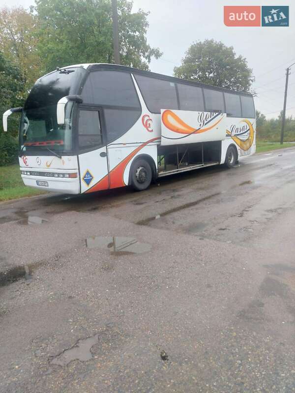Туристический / Междугородний автобус Mercedes-Benz O 404 1996 в 