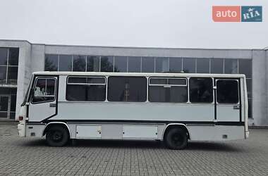 Пригородный автобус Mercedes-Benz O 404 1991 в 
