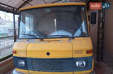 Другие автобусы Mercedes-Benz O 407 1987 в Белгороде-Днестровском