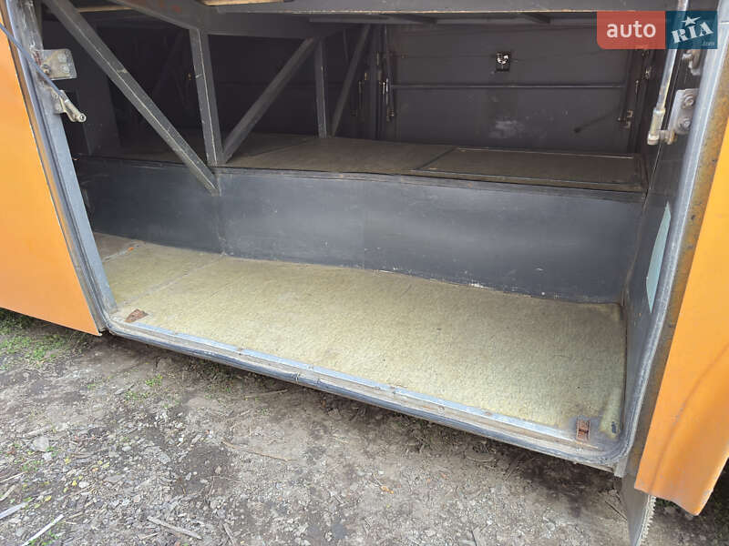 Туристический / Междугородний автобус Mercedes-Benz OH-Series 1995 в Ивано-Франковске