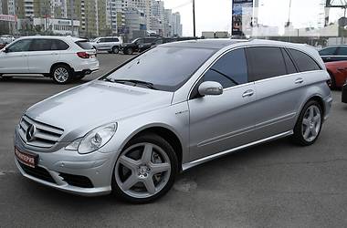 Минивэн Mercedes-Benz R-Class 2008 в 