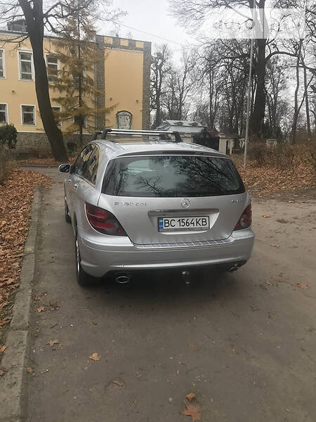 Универсал Mercedes-Benz R-Class 2010 в Львове