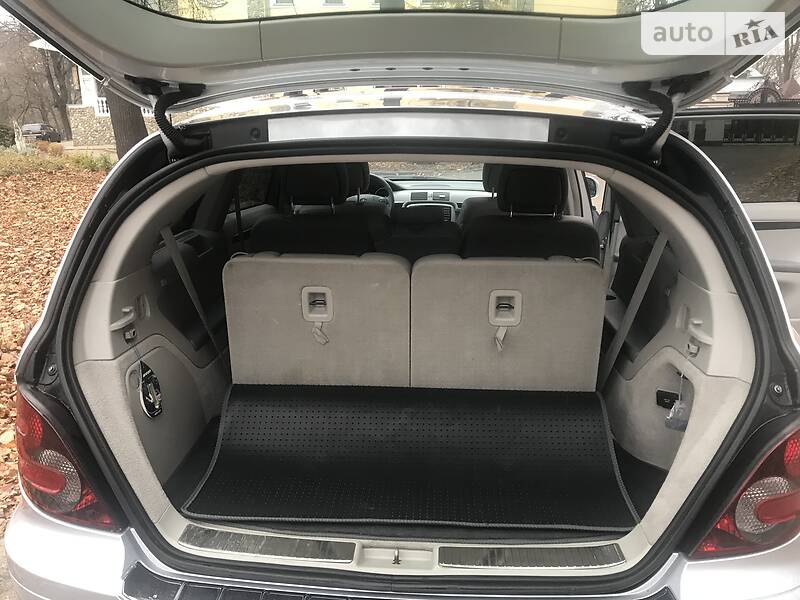 Универсал Mercedes-Benz R-Class 2010 в Львове