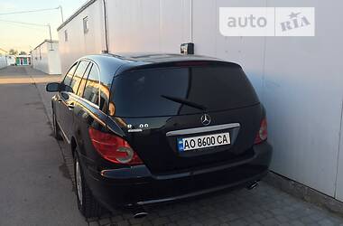 Універсал Mercedes-Benz R-Class 2006 в Ужгороді