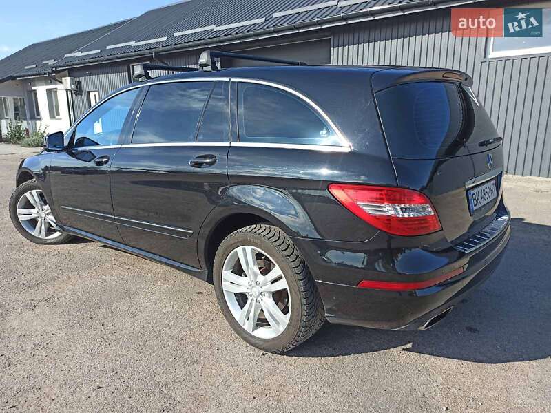 Универсал Mercedes-Benz R-Class 2011 в Костополе