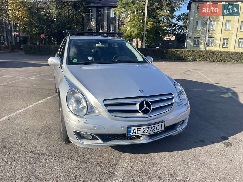 Мінівен Mercedes-Benz R-Class 2007 в Кам'янському