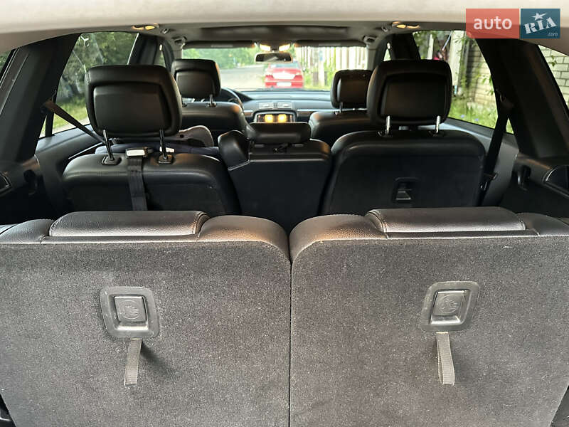 Универсал Mercedes-Benz R-Class 2010 в Николаеве