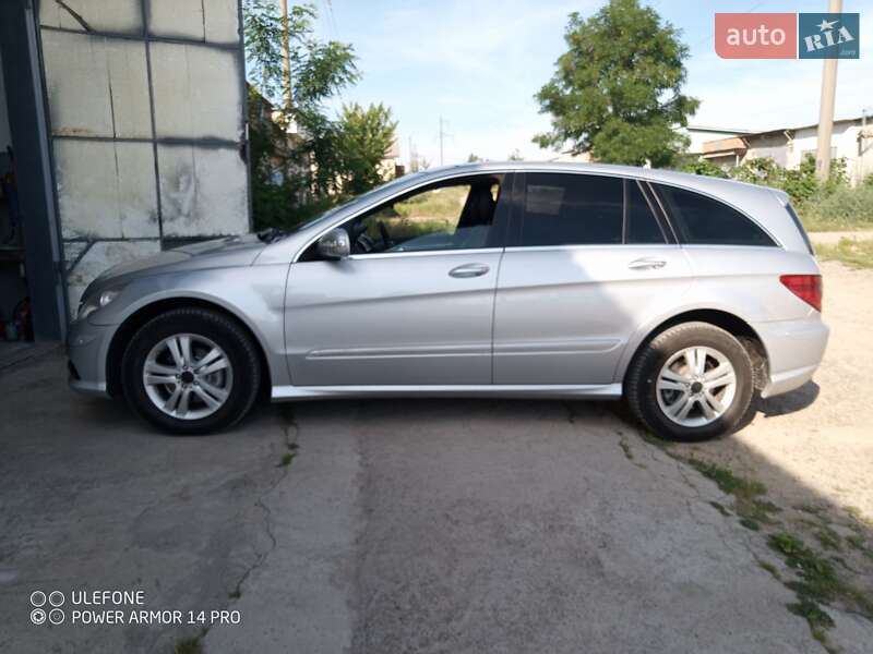 Универсал Mercedes-Benz R-Class 2008 в Новоднестровске