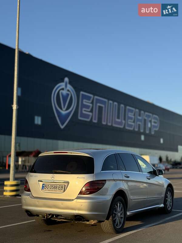 Универсал Mercedes-Benz R-Class 2005 в Яворове