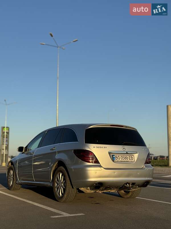 Универсал Mercedes-Benz R-Class 2005 в Яворове