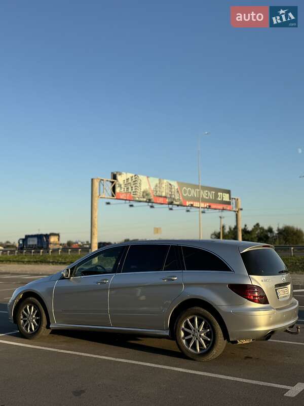 Универсал Mercedes-Benz R-Class 2005 в Яворове