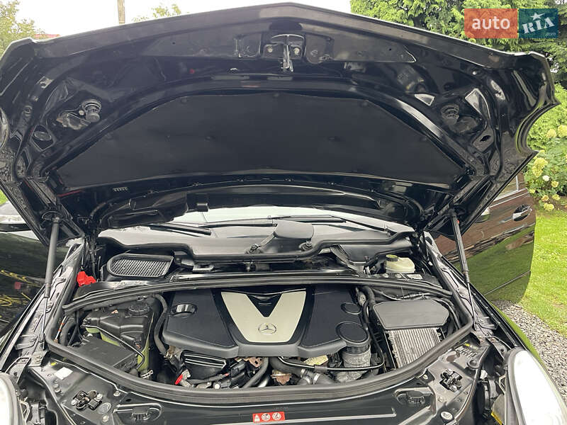 Универсал Mercedes-Benz R-Class 2009 в Ужгороде