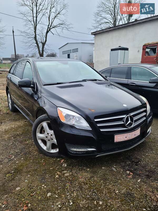 Mercedes-Benz R-Class 2011