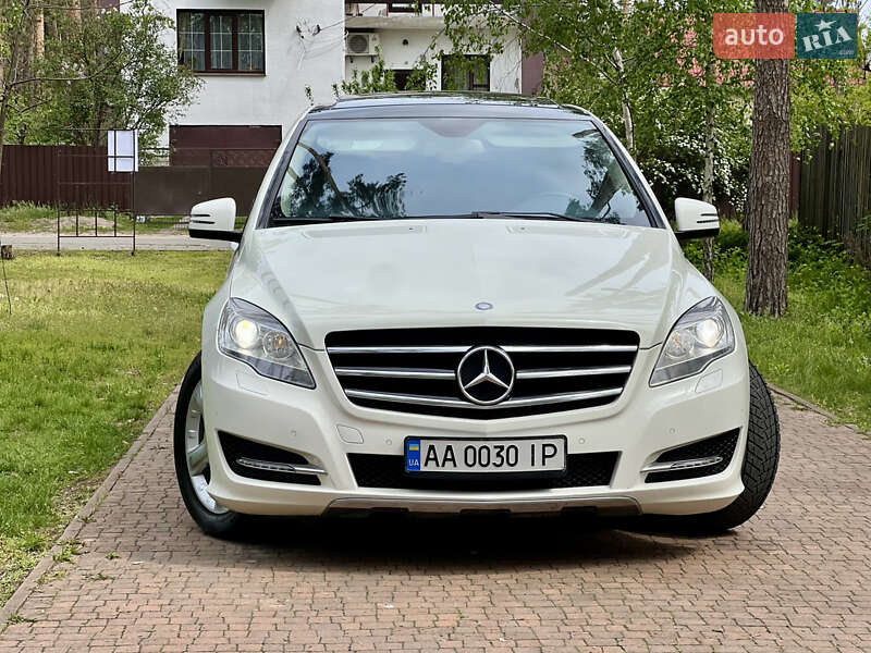Минивэн Mercedes-Benz R-Class 2011 в Киеве
