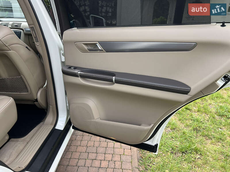 Минивэн Mercedes-Benz R-Class 2011 в Киеве