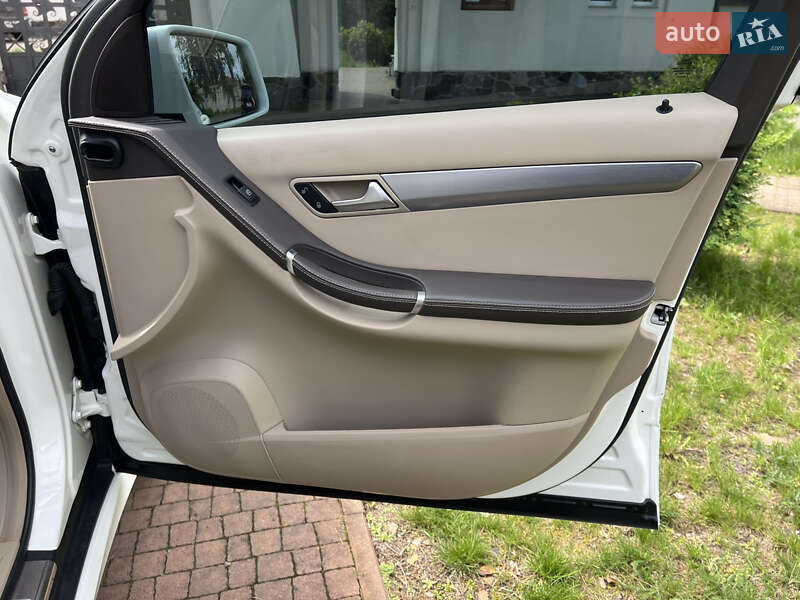 Минивэн Mercedes-Benz R-Class 2011 в Киеве