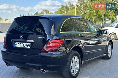 Минивэн Mercedes-Benz R-Class 2005 в 